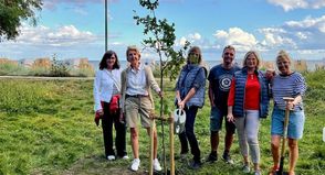 Challenge accepted – der Tourismus-Verein Kellenhusen pflanzte seine Strand-Eiche.