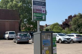 Parkapps EasyPark und Parkster stellen laut Seniorenbeirat kein Problem dar.