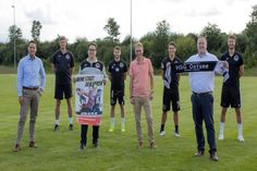 Die Sparkasse Holstein und die HSG Ostsee setzen ihre Zusammenarbeit fort und starten mit „100 für 100“ eine Aktion für HSG-Fans. Foto: Sparkasse Holstein