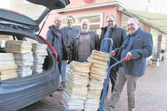 Rudolf Böckenhauer, Dr. Frank Wilschewski, Jürgen Weßlin, Mirko Spieckermann und Norbert Kahl (v. lks.) bei der Anlieferung.