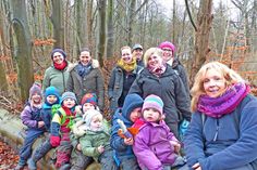 Die Eltern der Malenter Waldkinder sind in Sorge: Aufgrund der unsicheren Wetterlage ist die Betreuungssituation von Tag zu Tag mindestens ebenso unsicher, denn eine vernünftige Notunterkunft in der Nähe des Bergen Gehölzes, wo der Malenter Waldkindergarten zuhause ist, gibt es nicht. Bei Sturm oder Hagel, bei jeder extremen Wettersituation, die immer häufiger werden, muss der Kindergarten schließen.
