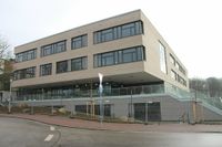 Der Neubau ist auf Hochglanz poliert.