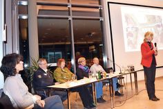 Bürgermeisterin Brigitte Rahlf-Behrmann (r.) dankte Axel Kerbstadt, Bärbel Krüger, Beatrice Walker und  Jörg-Michael Rostek für die Teilnahme am Infoabend. (Text+Foto: Eknad)