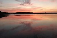 Sonnenuntergang am Binnenwasser, fotografiert von Robert Bartholdy.