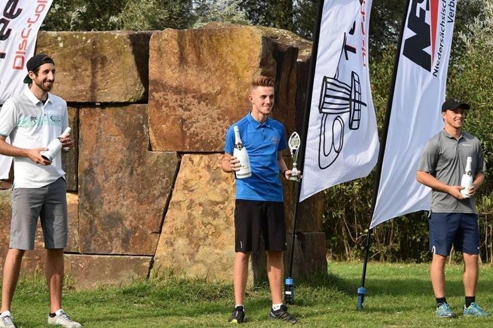 Siegerehrung Open-Klasse: Dominik Stampfer (3.), Timo Hartmann (1.), Marvin Tetzel (2.) (v. lks.).
