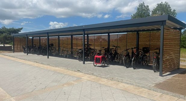 Fahrradabstellanlage Höhe „Milloncino“.
