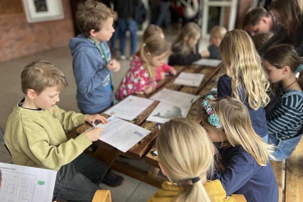 An insgesamt 12 Stationen konnten die Kinder ihr Wissen spielerisch vertiefen.