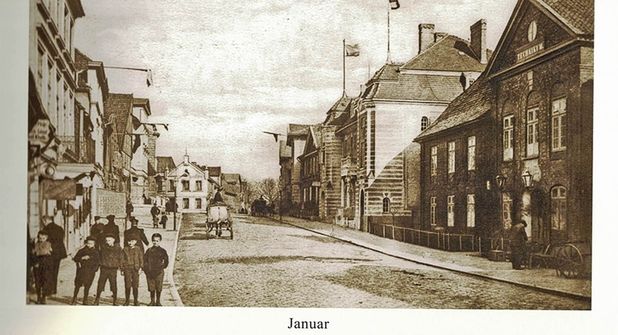 Im Januar ist die Lübecker Straße während des Ersten Weltkriegs zu sehen.