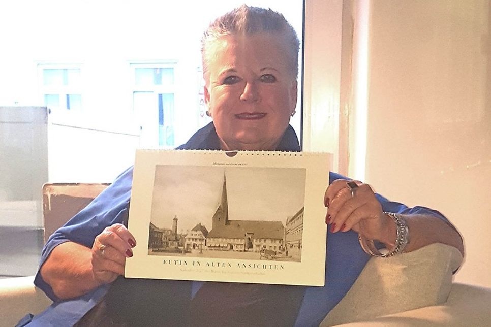 Es gibt Plätze in Eutin, denen man ihre Geschichte nicht ansieht. Im Kalender „Eutin in historischen Ansichten“ lüftet Regine Jepp vom Büro für Eutiner Stadtgeschichte so manchen Schleier und weckt viele Erinnerungen.