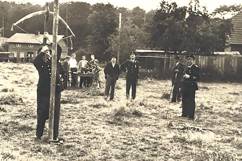 Sommerfest 1950 auf der Festwiese.