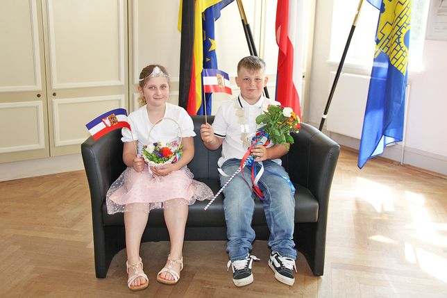 Das neue Schulkönigspaar: Lara Emely Christensen und Lennox Bornholdt.
