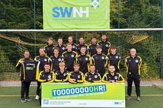 Mit den neuen Trainingsanzügen kann die Mannschaft einheitlich auftreten.