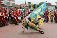 Rioni Renasisance Flag Throwers Folk Ensemble aus Cori/Italien.