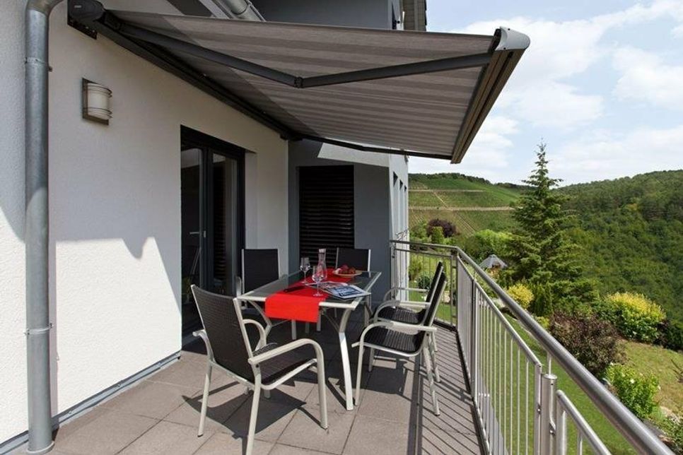 Gemütliche Sommertage garantiert: Rolladen Kuhnert bietet für jede Anforderung die passende Markise.