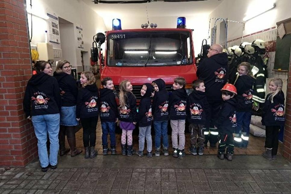 Kinderfeuerwehr Roge/Sierksdorf.