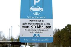 Aus 90 wird 120: Bürgermeister Martin Voigt kündigte eine Verlängerung der Parkdauer vor Edeka an.  (Foto: bg)