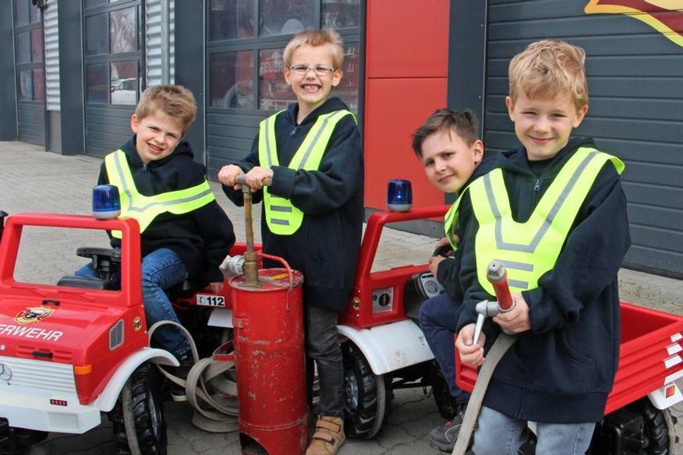 Wollen eine starke Truppe werden: Jannis, Florian, Michel und Benjamin.