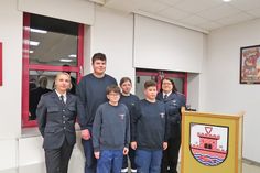 Der neue Vorstand der Jugendfeuerwehr Plön.