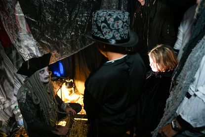 Ein buntes Programm erwartet alle Gäste bei „Der kleine Horrorladen“ auf der Schwimmbadwiese in Kellenhusen.