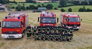 Edeka Jens und die Freiwillige Feuerwehr Schönwalde freuen sich auf viele Besucher, die mit ihrem Kommen nicht nur einen spannenden Tag erleben, sondern auch die wichtige Arbeit der Feuerwehr unterstützen.