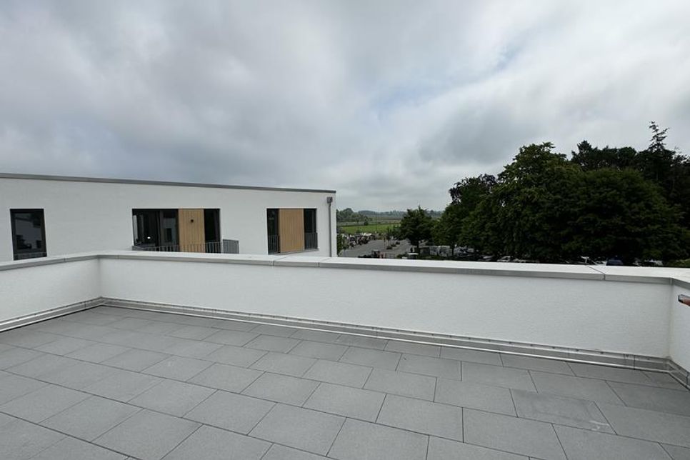 Teils geräumige Balkone laden zum Entspannen ein.
