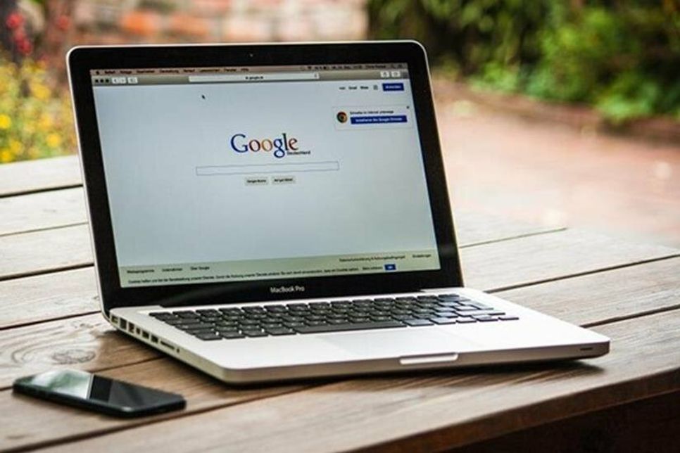 SEO beeinflusst die Sichtbarkeit von Webseiten, Blogs und Onlineshops. Bildquelle: 377053 via pixabay.com