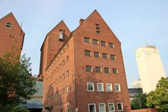 Der Neustädter Hafen wird maritim-touristisch.