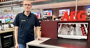 Expert-Marktleiter Norman Bock freut sich auf ein abwechslungsreiches Sommerfest.