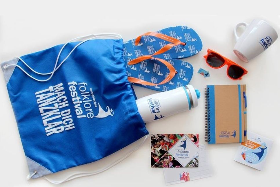 Souvenirs, Souvenirs.