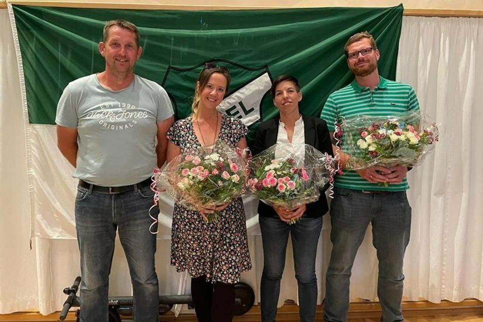 Der Vorstand des TSV Süsel (von links): Lars Hellwig (2. Vorsitzender), Sabrina Künze (Pressewartin und Schriftführerin), Jessica Mühlenberg (1. Vorsitzende) und Marco Patzer (Kassenwart).