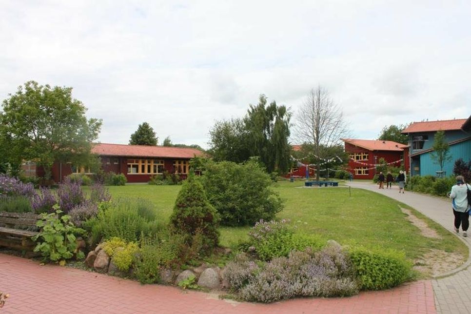 Das Schuldorf in Lensahn ist in vielen einzelnen Bauabschnitten entstanden und hat eine Fläche von 3,7 Hektar.
