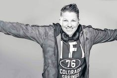 Kerstin Ott wurde bekannt durch ihren Song „Die immer lacht“ und tritt am 1. September als Special Guest bei „stars at the beach“ auf. (Foto: nona photography)