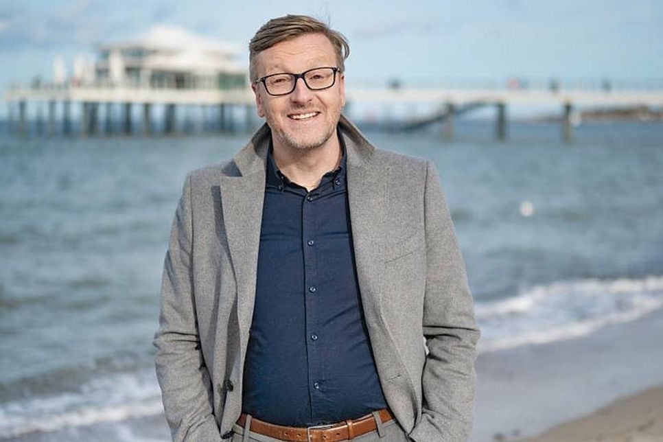 Sven Partheil-Böhnke gewinnt die Stichwahl für das Bürgermeisteramt der Gemeinde Timmendorfer Strand und wird ab 1. Juli neuer Bürgermeister der Gemeinde.