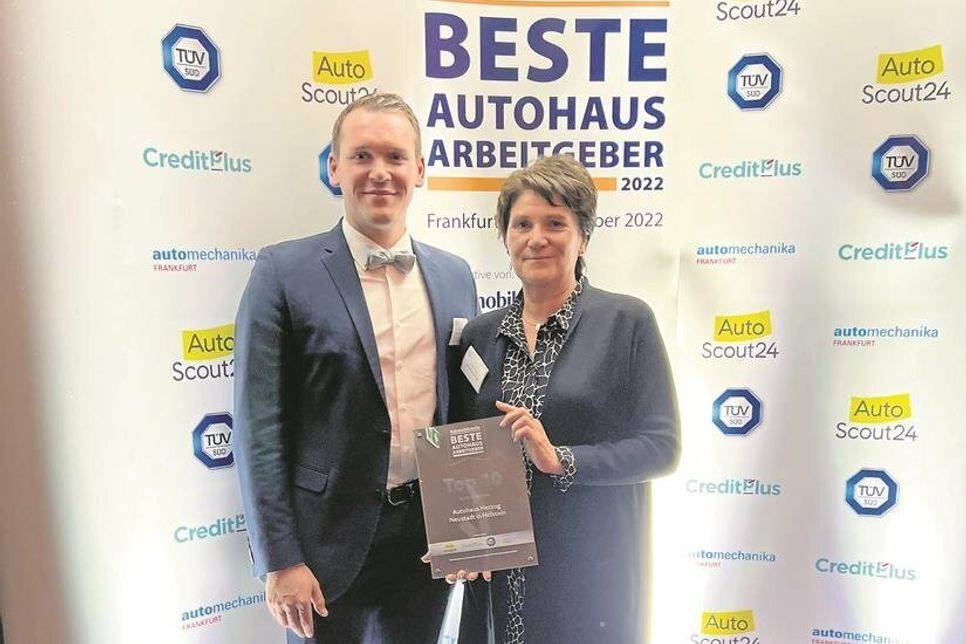 Durften zwei Auszeichnungen in Empfang nehmen: Regina und Dennis Herzog.