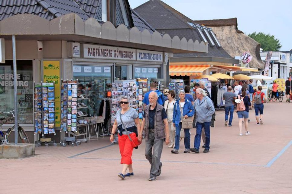Das Familienbad zeigt, wie es leibt und lebt.