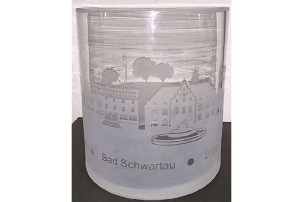 Der neu gestaltete Stadtehrenpokal.