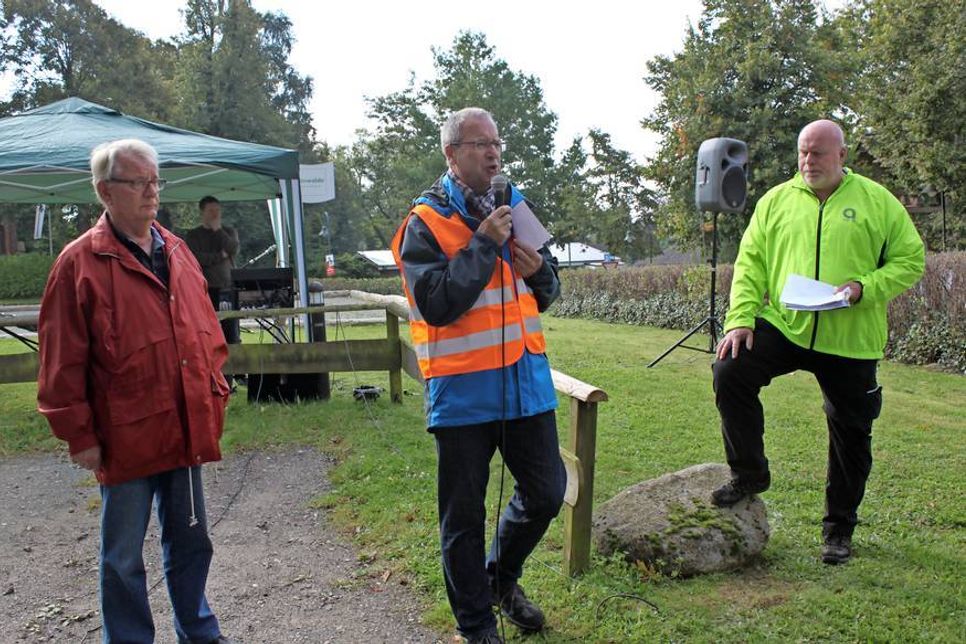 Bürgermeister Hans-Alfred Plötner, Amtsvorsteher Hans-Peter Zink und Beirats-Vorsitzender Andreas Schulenburg (v. lks.).
