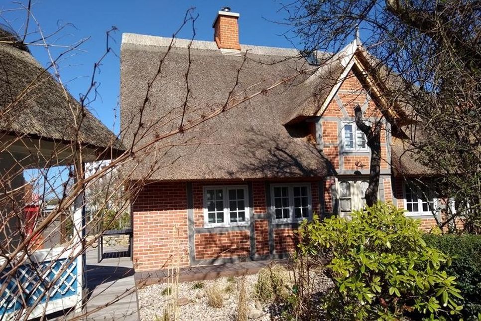 Das Reetdachhaus im Dahmer Stinkbütelsgang.