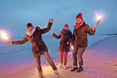 Jeweils freitags und samstags werden stimmungsvolle Fackelwanderungen kostenlos und an wechselnden Orten angeboten. (Foto: TALB)
