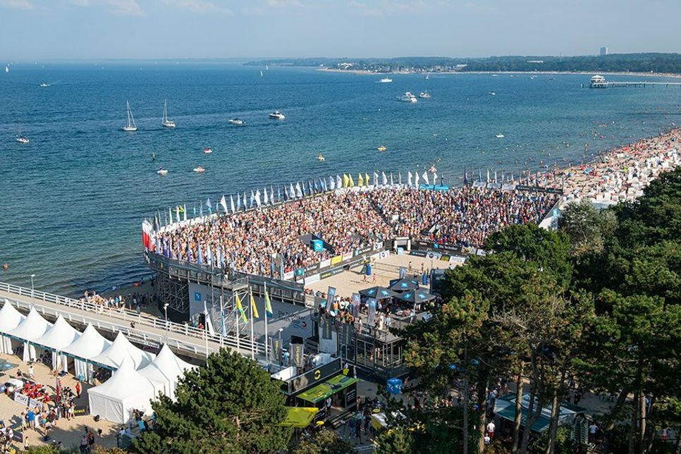 Bis zu 3.500 Fans sind bei der Beach-DM im Strandstadion in Timmendorfer Strand zugelassen.