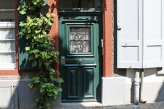 Sie klingelte an der Haustür und fragte nach einem Glas Wasser, währenddessen durchsuchte ihre Komplizin die Wohnung nach Wertgegenständen. (Foto Pixabay)