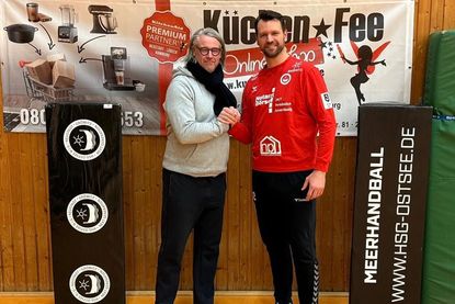 Keine lange Eingewöhnungszeit. Neuzugang Dennis Klockmann (re.) war in seinem ersten Einsatz für die HSG Ostsee mit 17 Paraden gleich ein Garant für den Sieg.