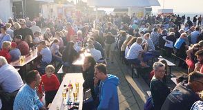 Freiwillige Feuerwehr Niendorf/Ostsee:  Promenadenfest auf dem „Niendorfer Balkon“
