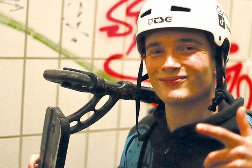 Der 19-jährige Stuntscooter Noah van Beerendonk hat sich für die Weltmeisterschaft in Sydney qualifiziert.