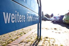 „Es wird kein einziger innenstadtnaher Parkplatz wegfallen“, verspricht die Bürgermeisterin.