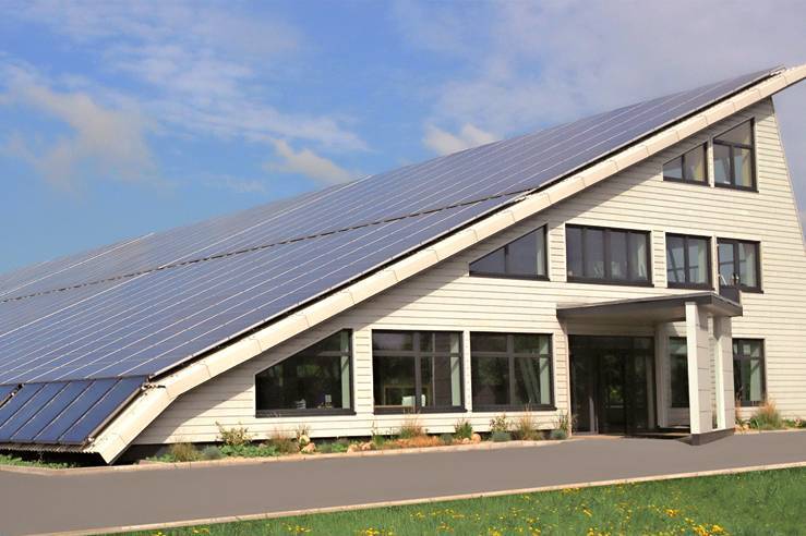 Das Team um Thomas Knop berät im Bau- und Energie-Beratungszentrum fachgerecht, individuell und auf die architektonischen Voraussetzungen der Kunden angepasst.
