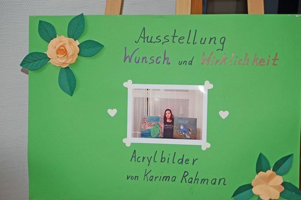 „Wunsch und Wirklichkeit“ nennt Karima Rahman ihre Bilder, die  Frauenleben in Afghanistan und Deutschland zeigen.