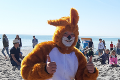 Ostereiersuche am Strand