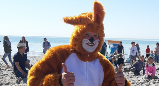 Ostereiersuche am Strand