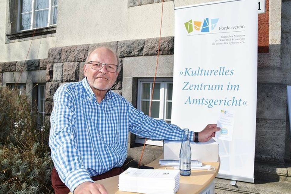 Dietrich Klindwort vom Förderverein Städtisches Museum der Stadt Bad Schwartau als kulturelles Zentrum e.V. warb für ein „Kulturelles Zentrum im Amtsgericht“.